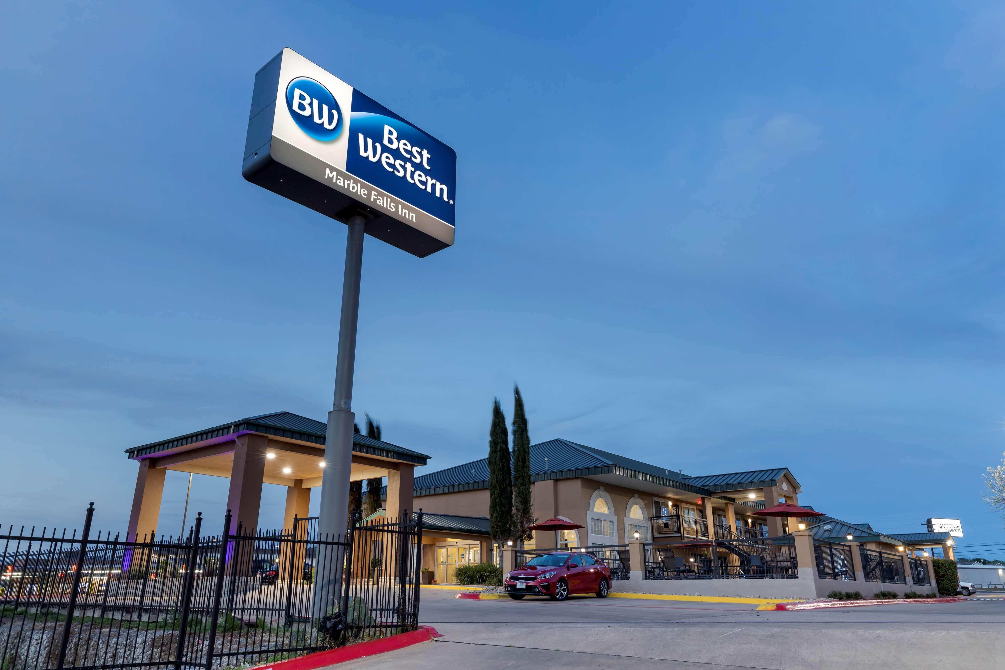Best Western Marble Falls Inn Екстериор снимка