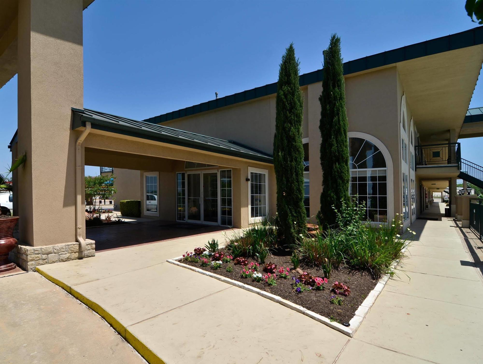 Best Western Marble Falls Inn Екстериор снимка