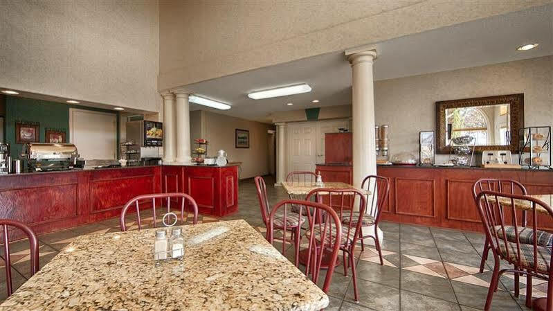 Best Western Marble Falls Inn Екстериор снимка